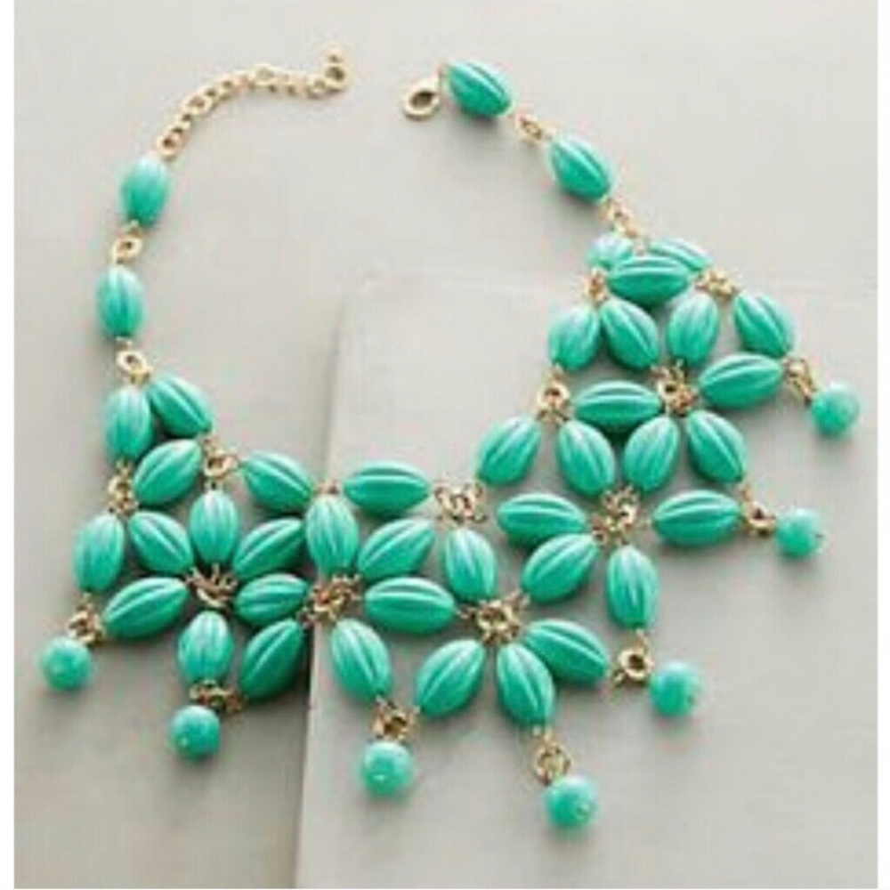 Super cool anthro necklace